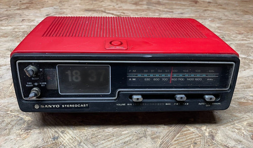 Klappzahlenwecker radio sanyo - radio,